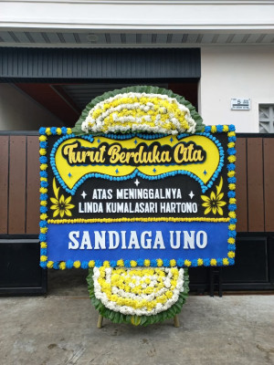 Papan Bunga Duka di Pawenang